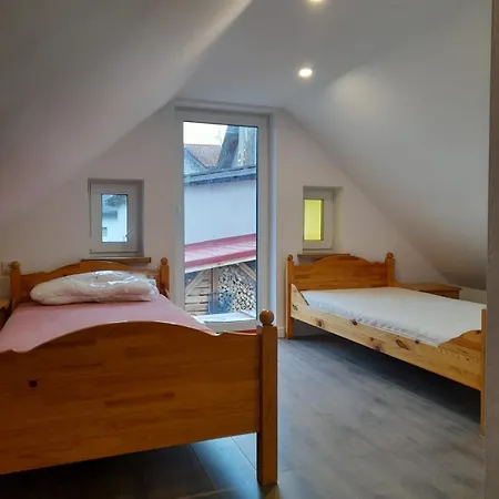 Goscinny Nad Jeziorem Limajno Swobodna