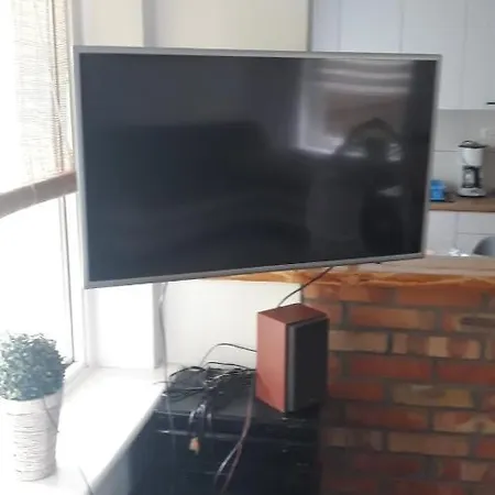 Goscinny Nad Jeziorem Limajno *